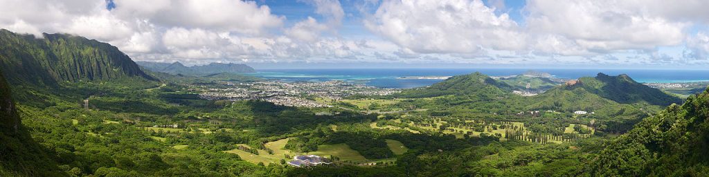 Kāneʻohe Bay area from the Nuʻuanu Pali Lookout