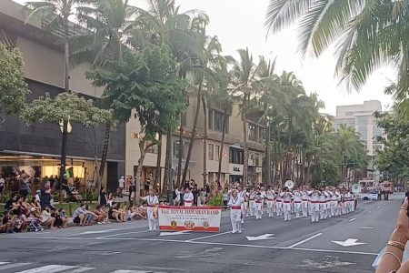 Royal Hawaiian Band marching in the 2022 Waikīkī Veterans Day Parade photo by Carole Cancler