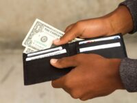 removing dollar bills from wallet