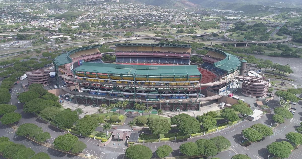 Oʻahu Aloha Stadium Hawaii’s largest outdoor arena (hawaiionthecheap